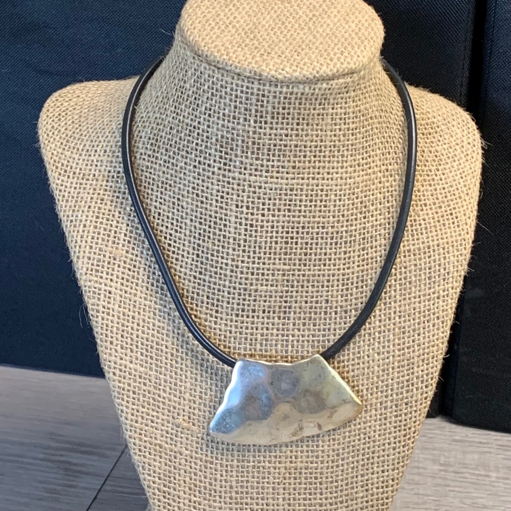 Hammered Silver Tone Organic Shape Pendant Black Cord Necklace 16"